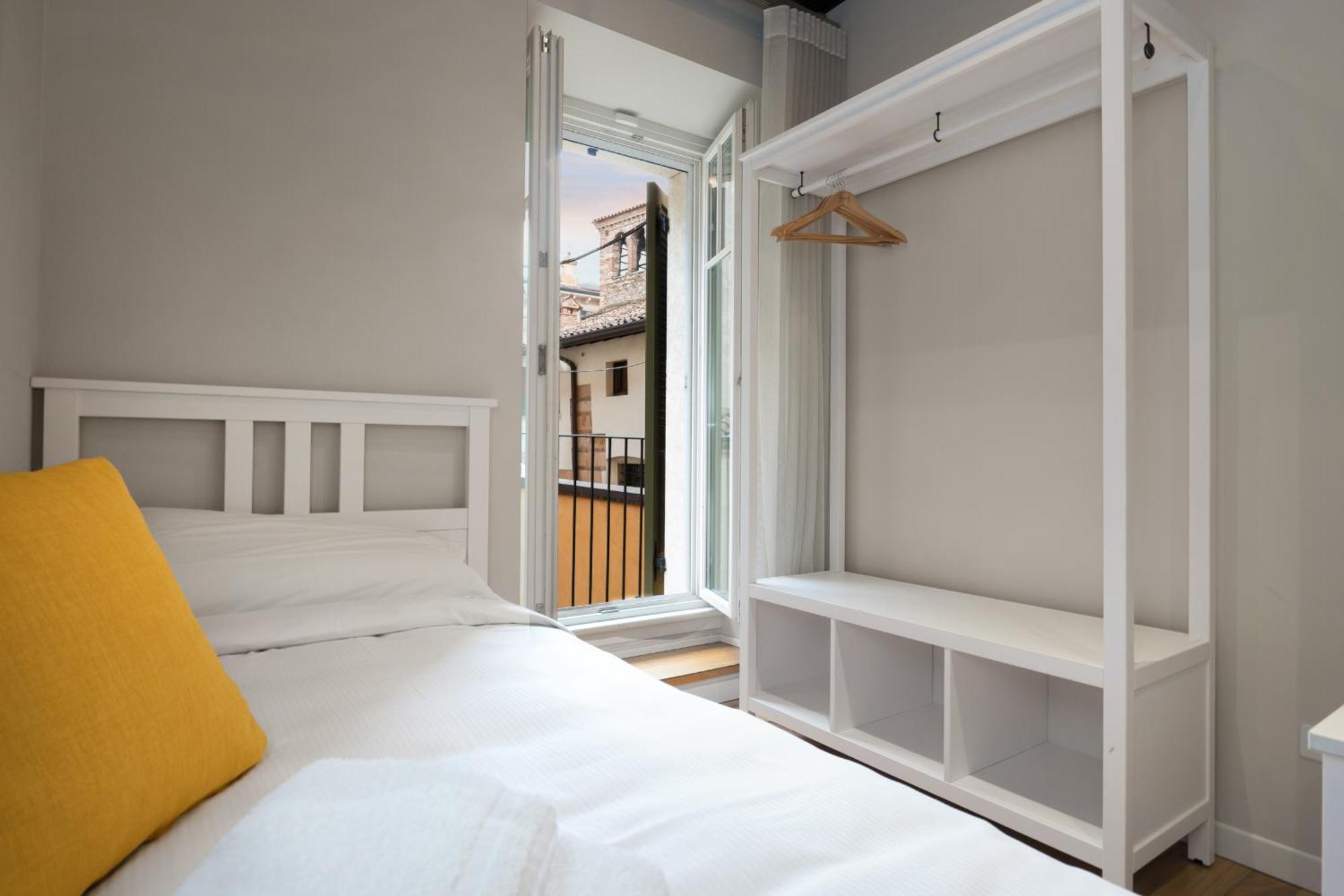 Апартаменты Flats4Rent Federica Верона Экстерьер фото
