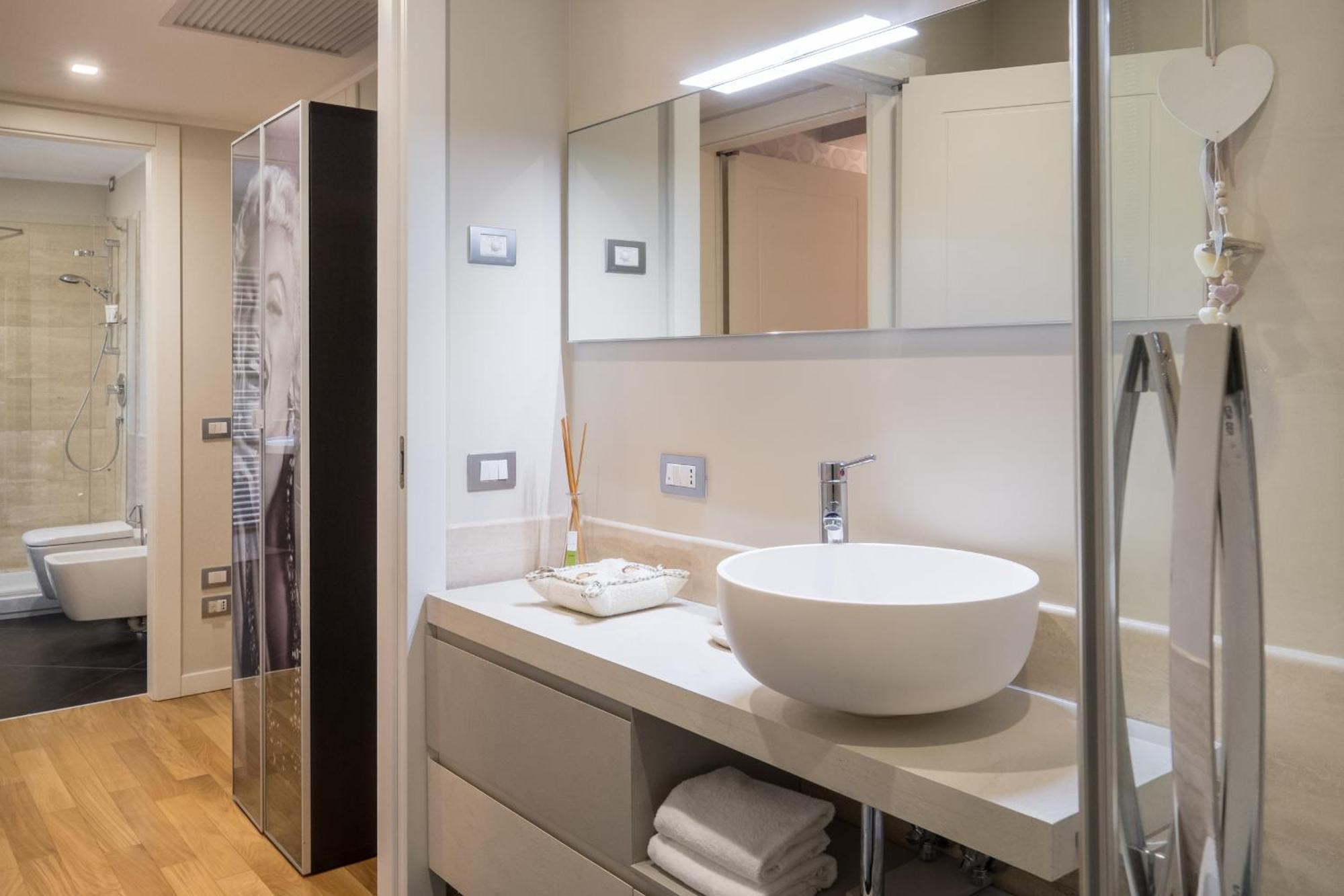 Апартаменты Flats4Rent Federica Верона Экстерьер фото