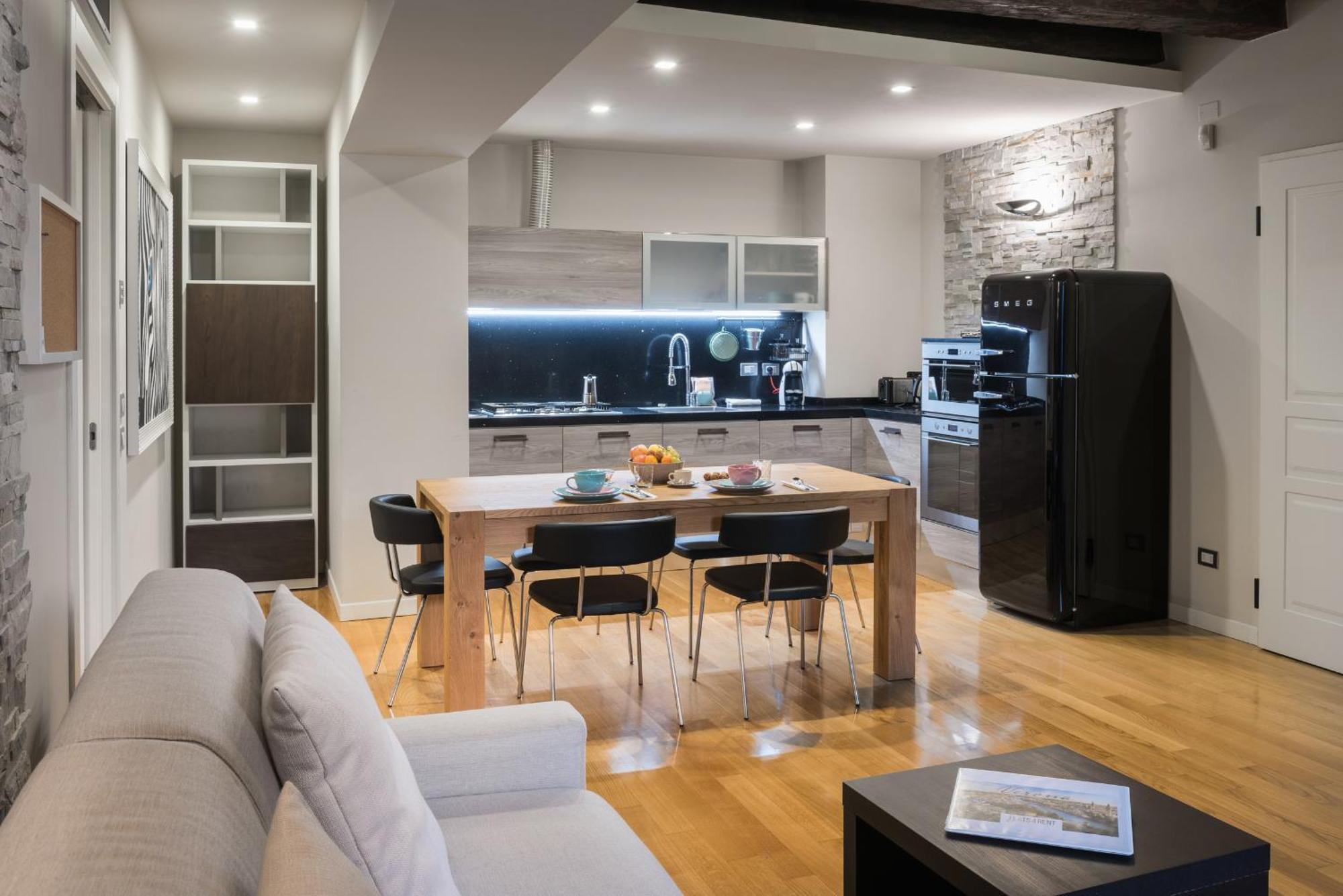 Апартаменты Flats4Rent Federica Верона Экстерьер фото